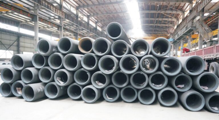 Stainless steel pipe